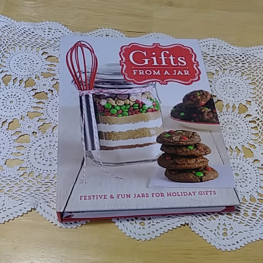 Gifts in a Jar cookbook and gift ideas
